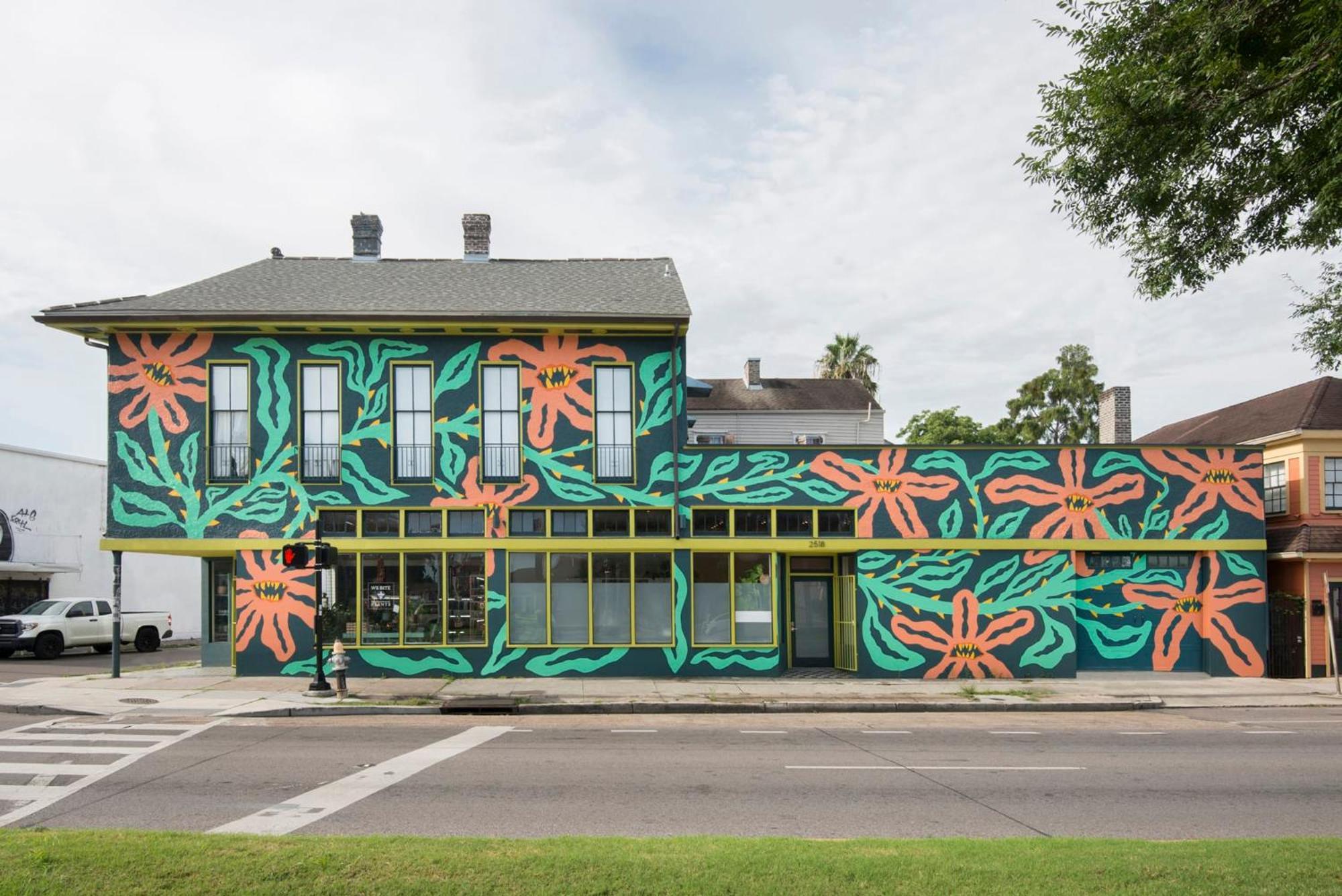 Marigny Bd Surrounded By Music Food And Art New Orleans